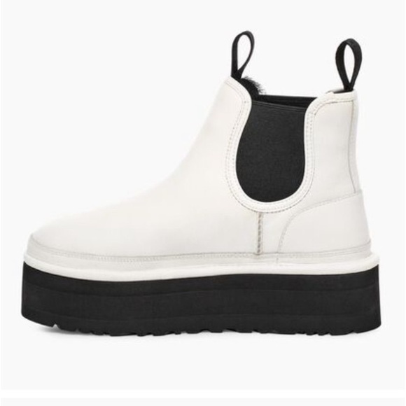 UGG Neumel Chelsea Platform Boots - Picture 2 of 6